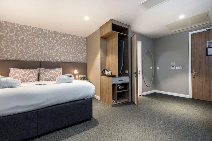Imagen de la habitación del Hotel Edgbaston Park Birmingham. Foto 13