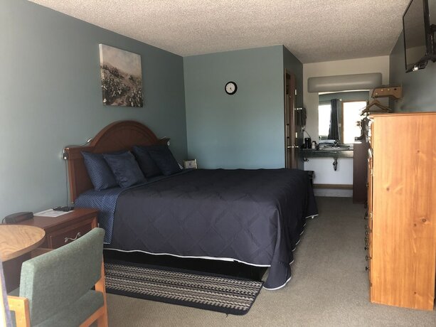 Imagen de la habitación del Hotel Edge Of The Woods Motel. Foto 17