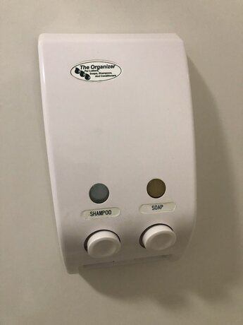 Imagen general del Hotel Edge Of The Woods Motel. Foto 10