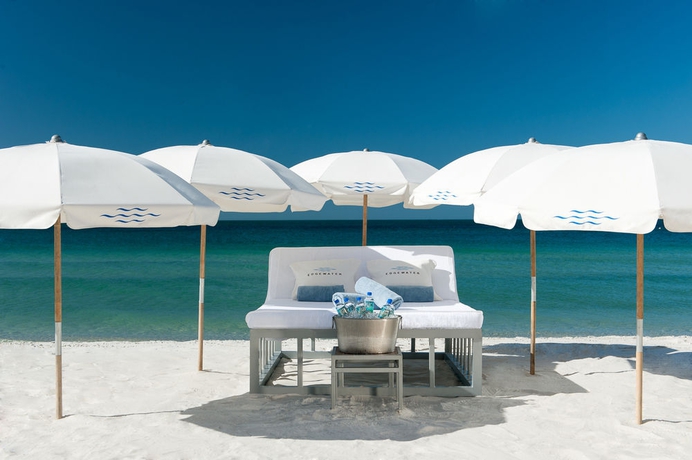 Imagen de los exteriores del Hotel Edgewater Beach. Foto 9