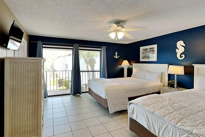 Imagen de la habitación del Hotel Edgewater Beach and Golf Resort by Southern Vacation Rentals II. Foto 16