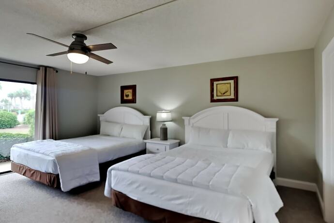 Imagen de la habitación del Hotel Edgewater Beach and Golf Resort by Southern Vacation Rentals III. Foto 15