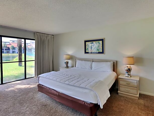 Imagen general del Hotel Edgewater Beach and Golf Resort by Southern Vacation Rentals III. Foto 8