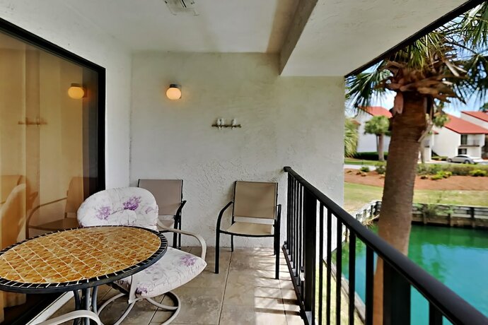 Imagen de la habitación del Hotel Edgewater Beach and Golf Resort by Southern Vacation Rentals III. Foto 18