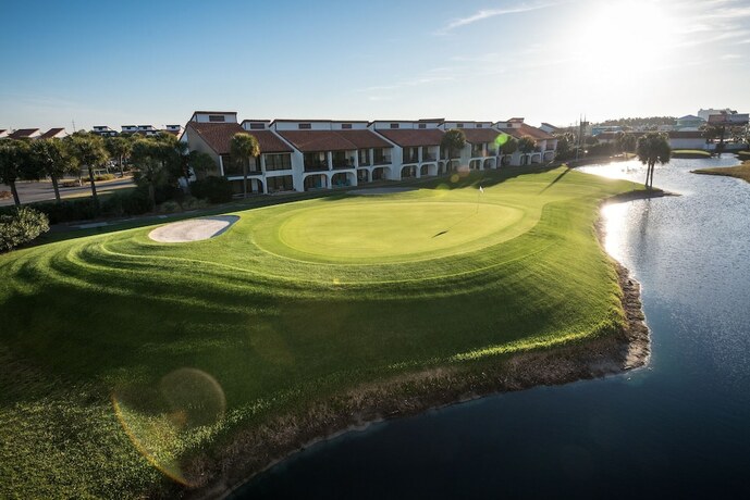 Imagen general del Hotel Edgewater Beach and Golf Resort by Southern Vacation Rentals VI. Foto 4