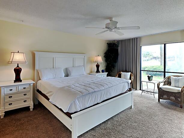 Imagen general del Hotel Edgewater Beach and Golf Resort by Southern Vacation Rentals VI. Foto 9