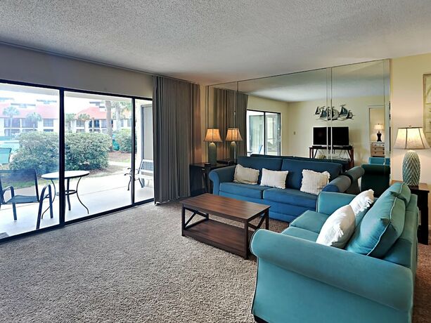 Imagen de la habitación del Hotel Edgewater Beach and Golf Resort by Southern Vacation Rentals VI. Foto 20