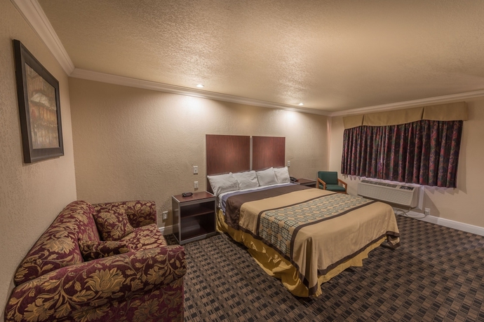 Imagen de la habitación del Hotel Edgewater Inn Reedley. Foto 4