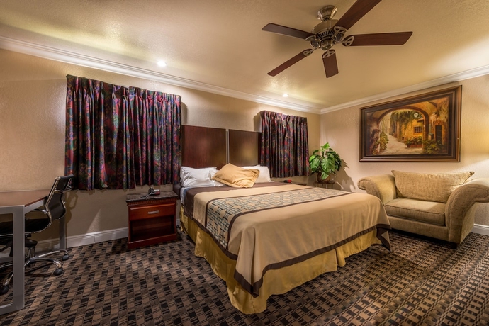 Imagen de la habitación del Hotel Edgewater Inn Reedley. Foto 6