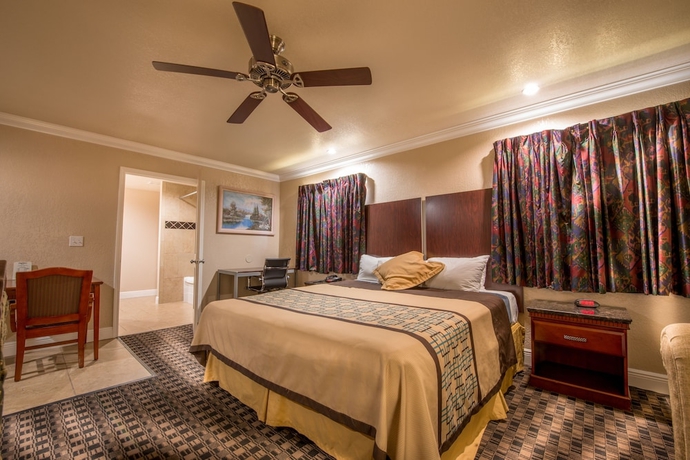 Imagen de la habitación del Hotel Edgewater Inn Reedley. Foto 13