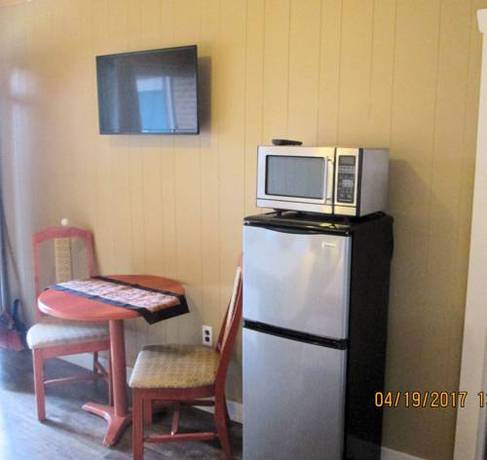 Imagen de la habitación del Hotel Edgewater Resorts - Edgewater Inn. Foto 11