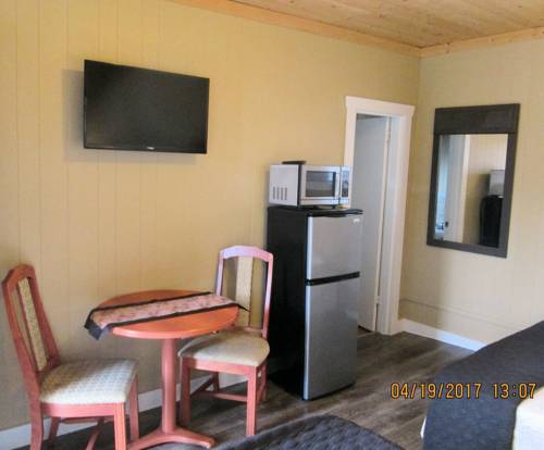 Imagen de la habitación del Hotel Edgewater Resorts - Edgewater Inn. Foto 12