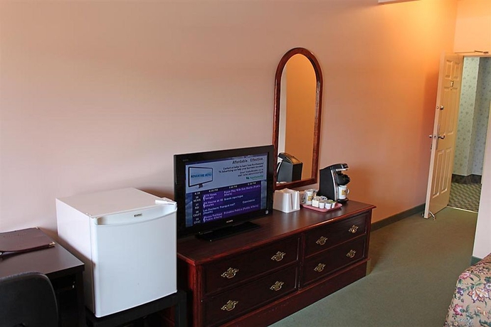 Imagen de la habitación del Hotel Edgewater, WHITEHORSE. Foto 2