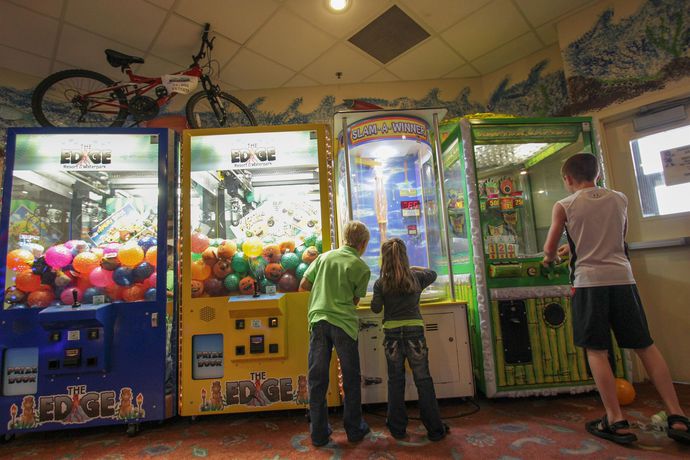 Imagen de la piscina del Hotel Edgewater and Waterpark. Foto 16