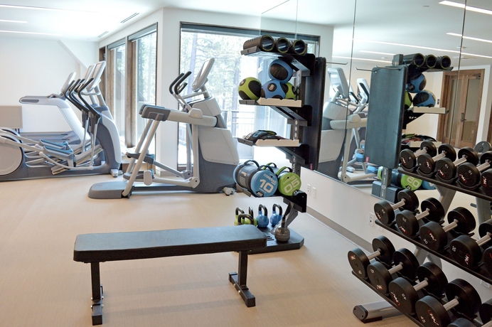 Imagen de los interiores del Hotel Edgewood Tahoe Resort. Foto 12