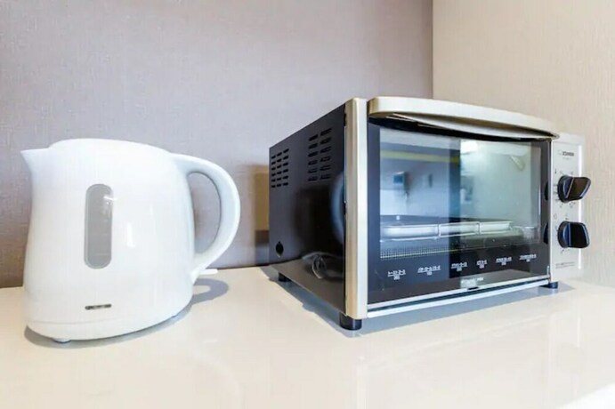 Imagen de la habitación del Hotel Edifice. Foto 30