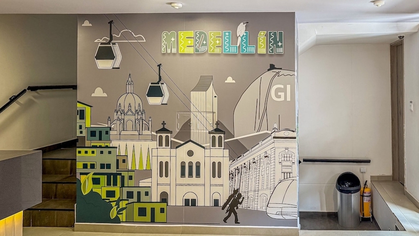 Imagen de los interiores del Hotel Edificio Atalanta. Foto 12