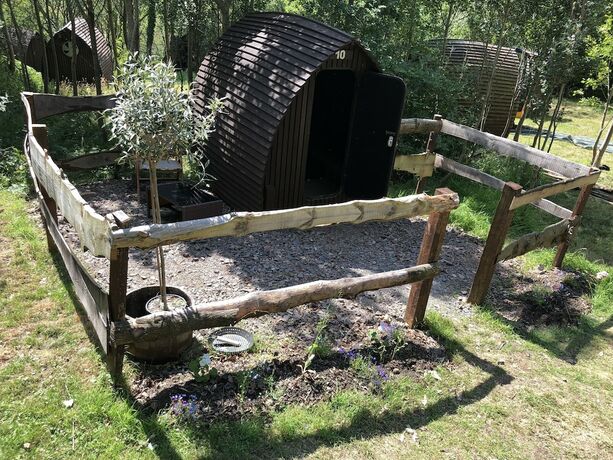 Imagen general del Hotel Edinburgh Cabin Camping. Foto 3