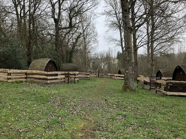 Imagen general del Hotel Edinburgh Cabin Camping. Foto 14