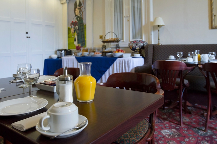 Imagen del bar/restaurante del Hotel Edinburgh Thistle. Foto 4