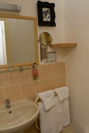 Imagen de la habitación del Hotel Edinburgh Thistle. Foto 13