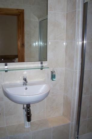 Imagen de la habitación del Hotel Edinburghhouse. Foto 3