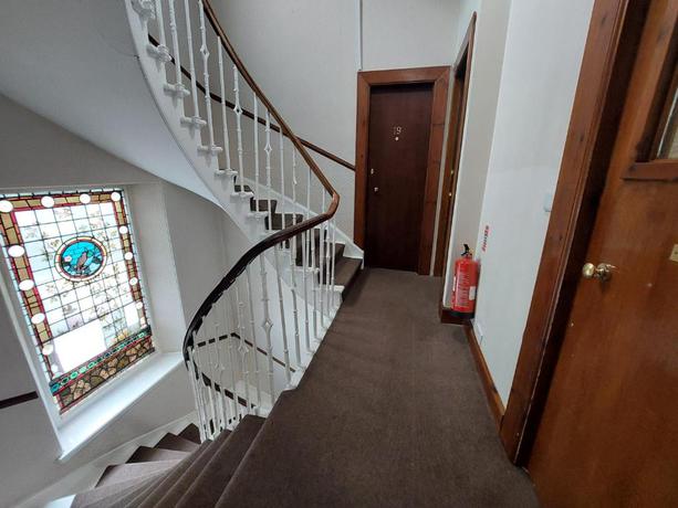 Imagen de los interiores del Hotel Edinburghhouse. Foto 9
