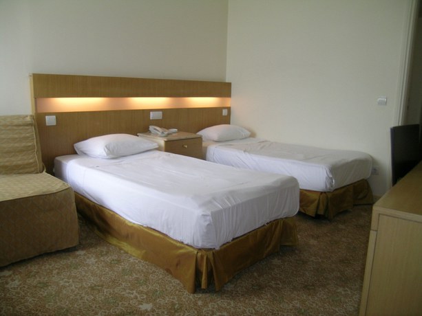 Imagen de la habitación del Hotel Edirne Park. Foto 13