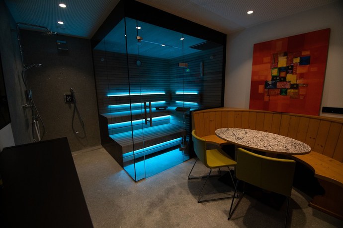 Imagen de la piscina del Hotel Edlingerwirt. Foto 19