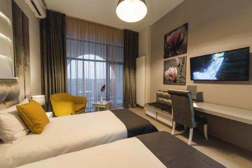 Imagen de la habitación del Hotel Edma. Foto 7