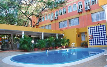 Imagen del bar/restaurante del Hotel Edmar Santa Marta. Foto 3