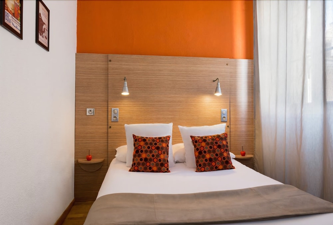 Imagen de la habitación del Hotel Edmond Rostand. Foto 14