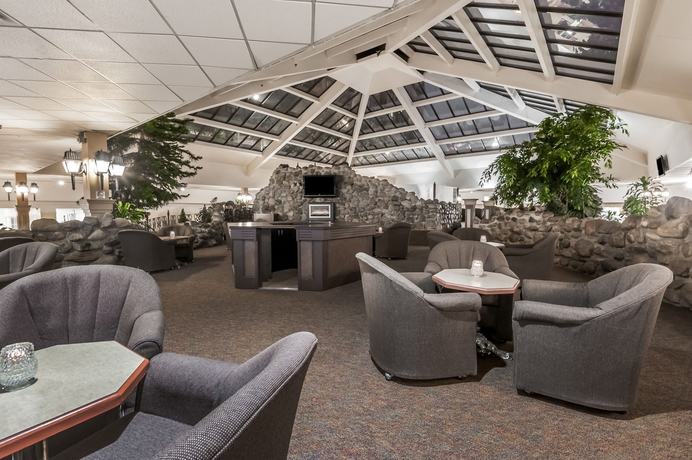 Imagen de los interiores del Hotel Edmonton Inn and Conference Centre. Foto 11