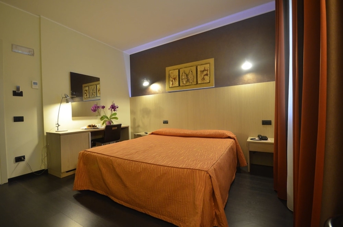 Imagen de la habitación del Hotel Edo. Foto 3