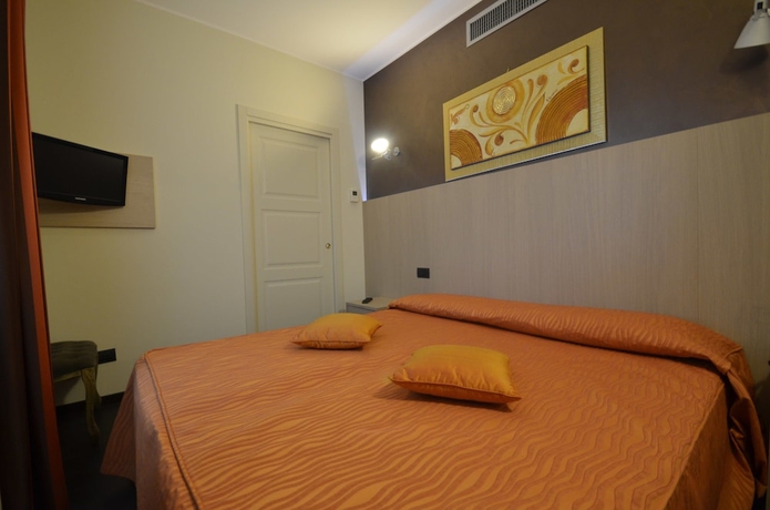 Imagen de la habitación del Hotel Edo. Foto 11