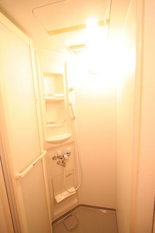 Imagen de los interiores del Hotel Edo Tokyo Hostel. Foto 16