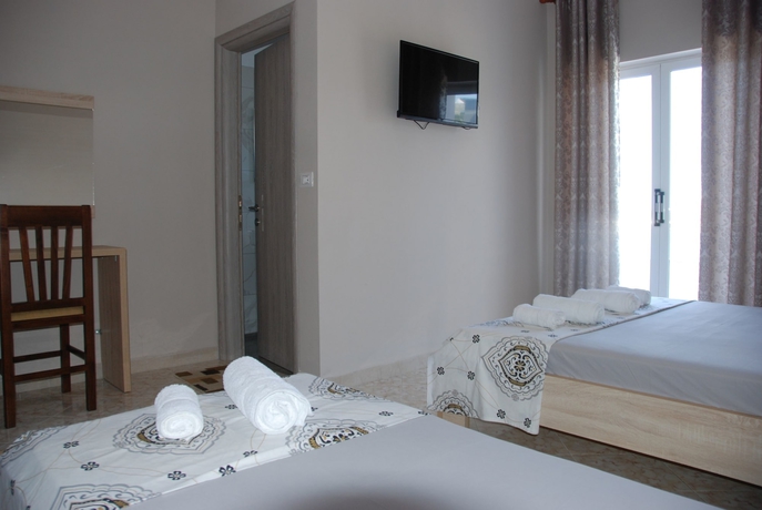 Imagen de la habitación del Hotel Edola. Foto 10