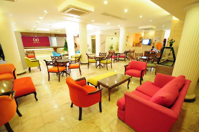 Imagen de los interiores del Hotel Edom. Foto 18