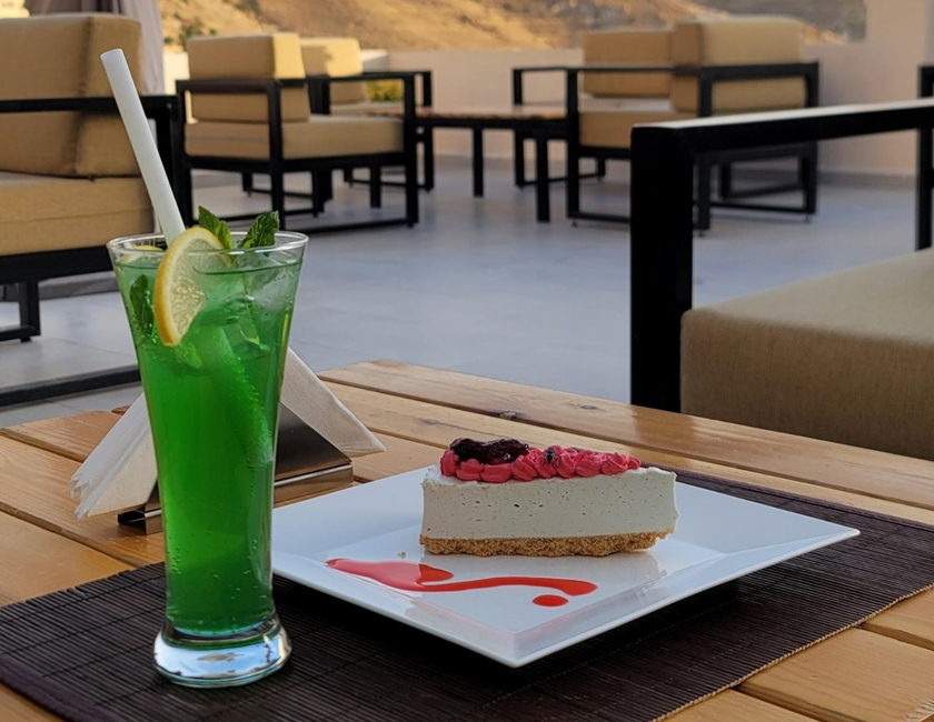 Imagen general del Hotel Edom, Wadi Musa. Foto 1