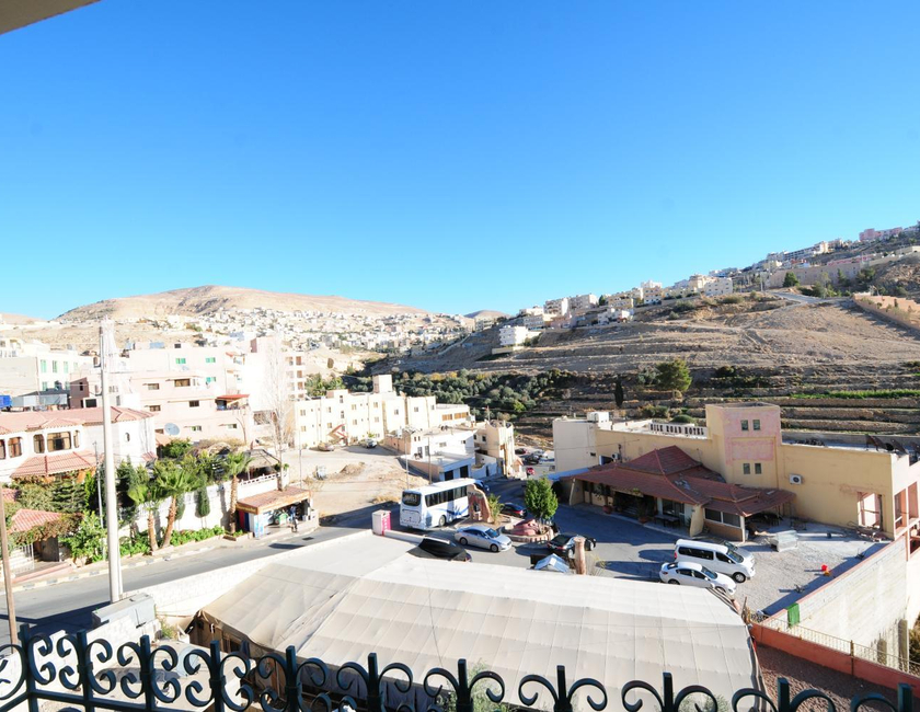 Imagen general del Hotel Edom, Wadi Musa. Foto 24