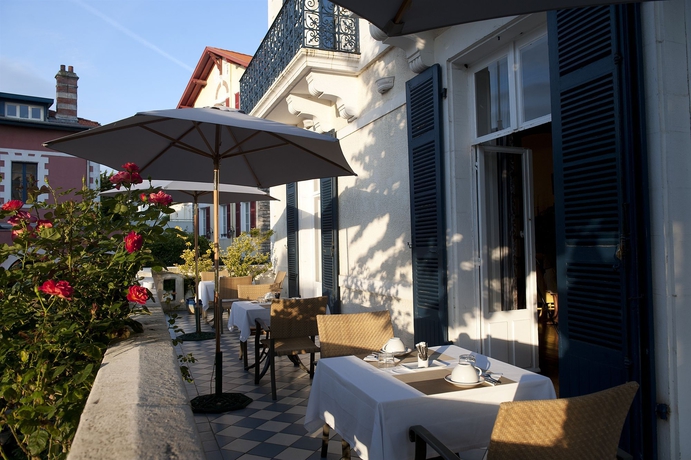 Imagen de los exteriores del Hotel Edouard Vii. Foto 12