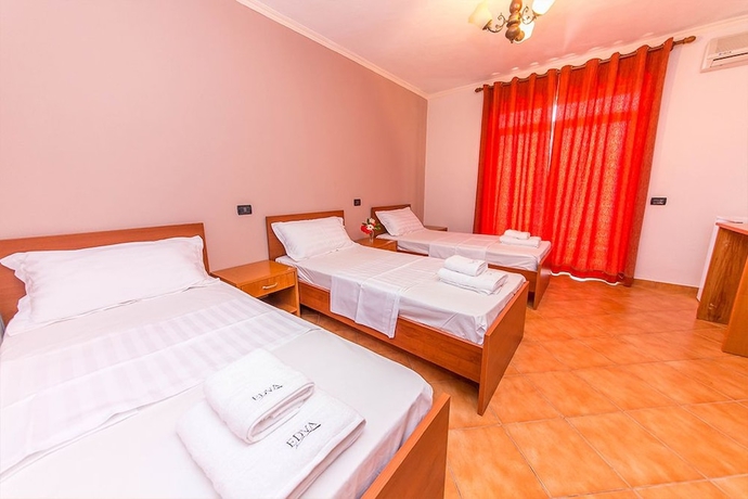 Imagen de la habitación del Hotel Edva. Foto 7