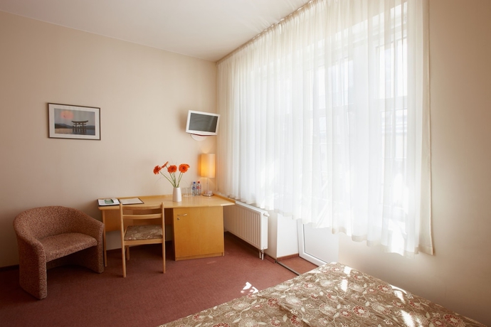 Imagen de la habitación del Hotel Edvards. Foto 9