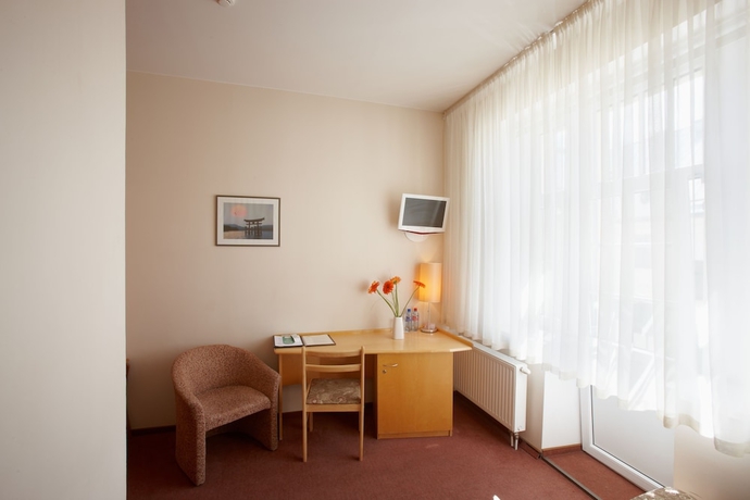 Imagen de la habitación del Hotel Edvards. Foto 13