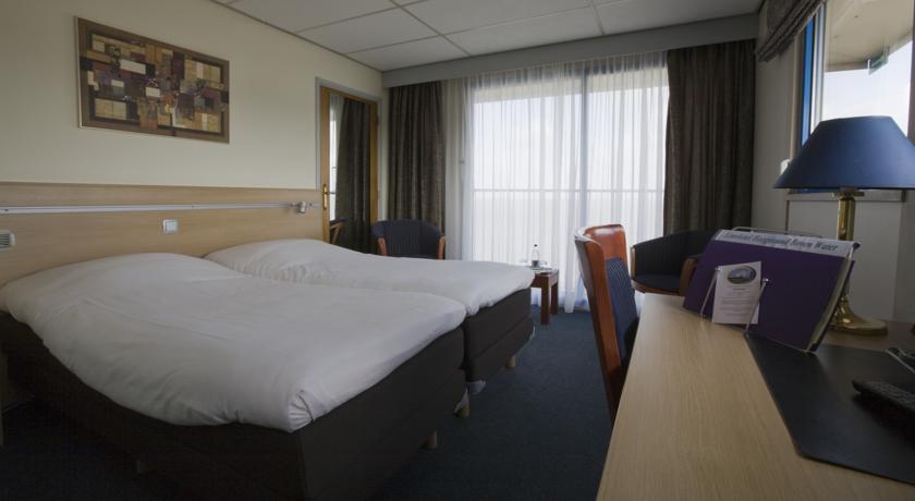 Imagen de la habitación del Hotel Eemshotel. Foto 4