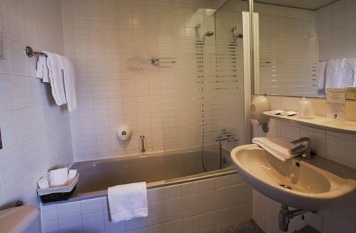 Imagen de la habitación del Hotel Eemshotel. Foto 5