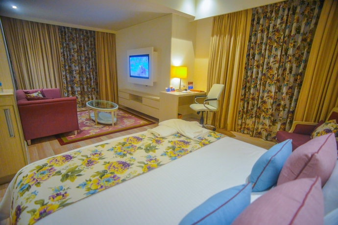 Imagen de la habitación del Hotel Efcee Sarovar Premiere Bhavnagar. Foto 10