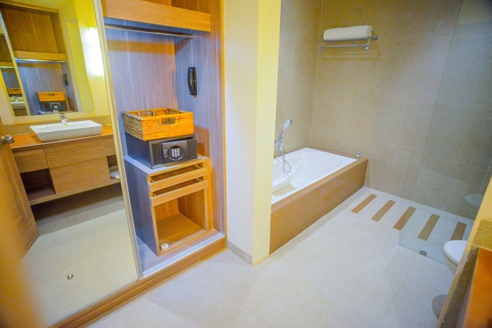 Imagen de la habitación del Hotel Efcee Sarovar Premiere Bhavnagar. Foto 15