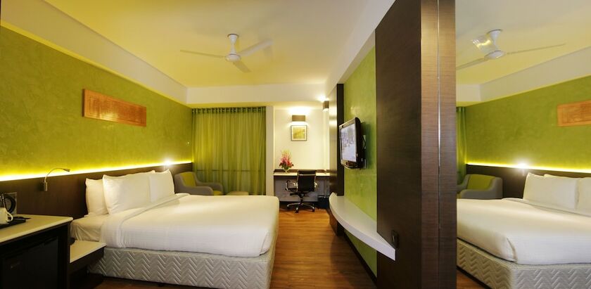 Imagen de la habitación del Hotel Effotel By Sayaji Indore. Foto 19
