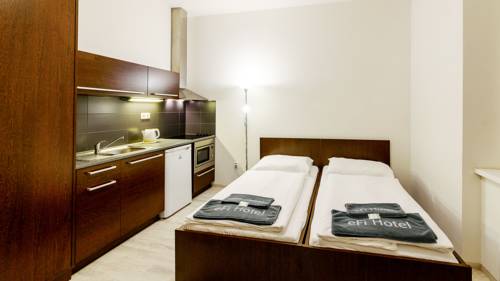 Imagen de la habitación del Hotel Efi Palace. Foto 5